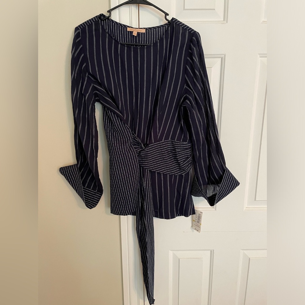 Gibson Latimer, navy blue and white stripe blouse size M.